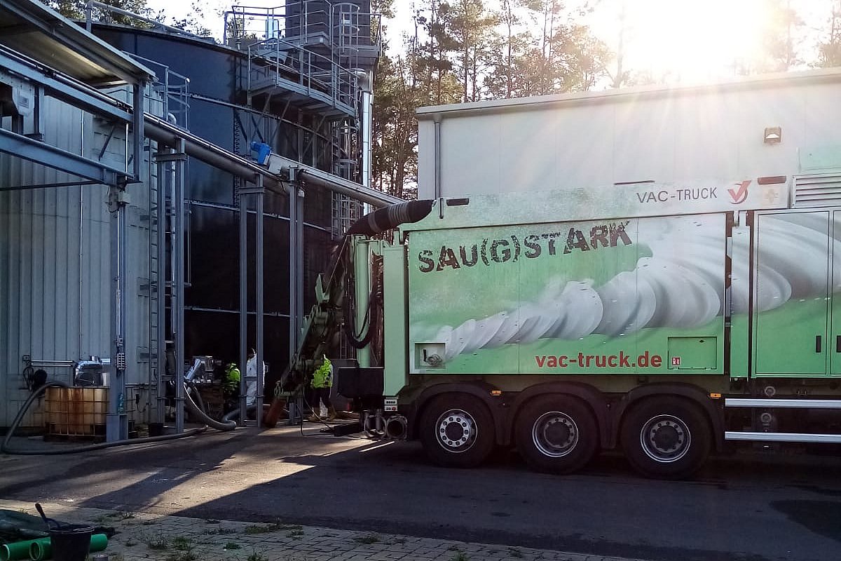 Trockensaugen von Filteranlagen, Silos